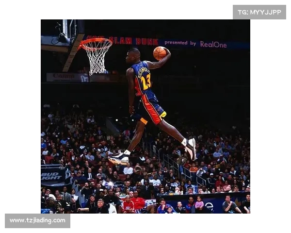 NBA十大经典扣篮瞬间盘点 每个都让人热血沸腾的精彩时刻